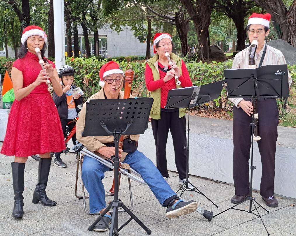 科工館戶外廣場-聖誕節即興演奏